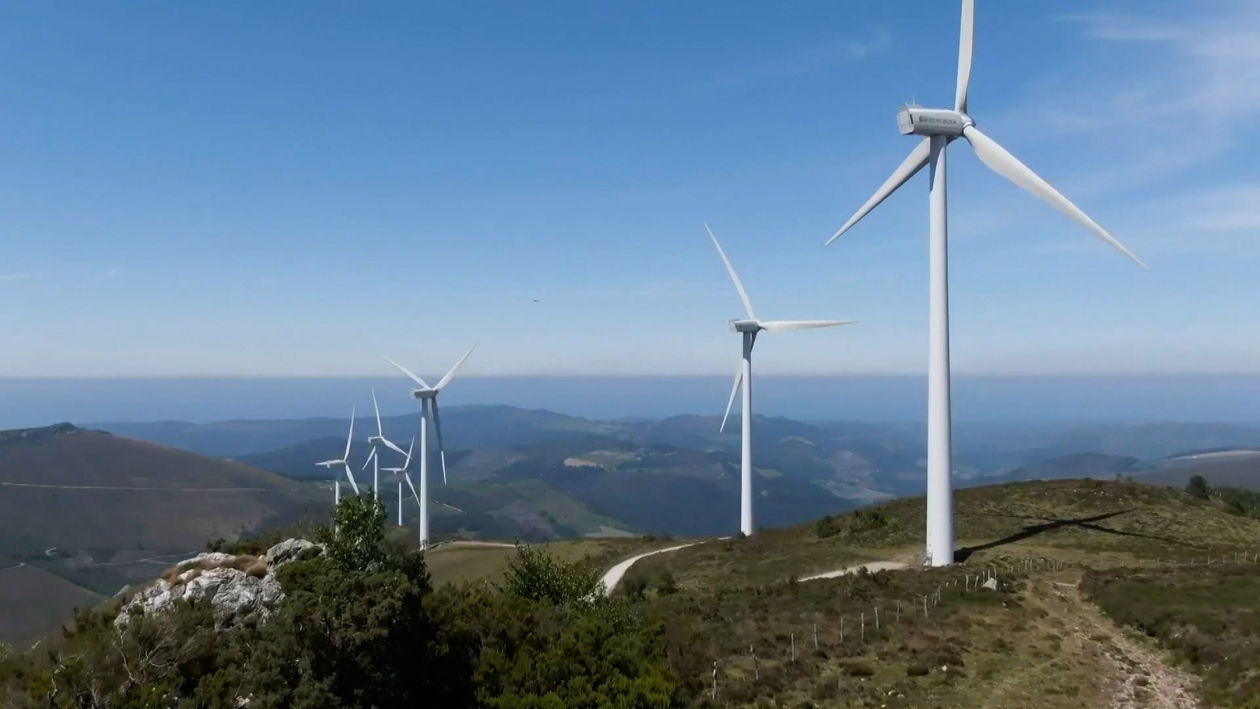 Castilla y León produce la quinta parte de la energía limpia de España pero sufre la saturación de la red eléctrica